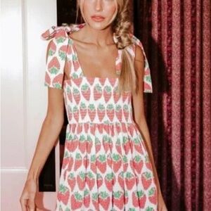 Sheridan French Kelly Maxi Dress in Pink Strawberries, Medium